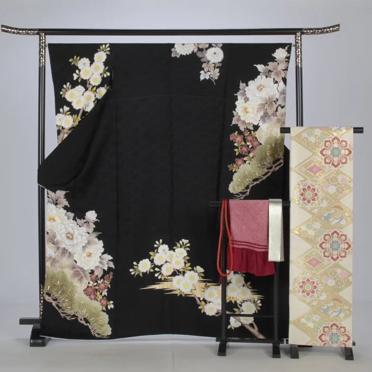 f0923069r2】【黒系】振袖 レンタル フルセット Mサイズ 成人式 着物