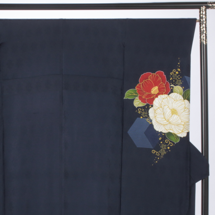 振袖　古典柄　Mサイズ　155cm位　中古品 プレミアム古典 赤 吉澤織物/最高級金彩手描友禅 柄小さめ 清楚