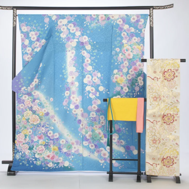 未使用品★洗える振袖　振袖フルセット　ポリ　成人式　振袖　M～Ｌサイズ　紺　花柄 f8025009r2】【青・紺系】振袖 レンタル フルセット Mサイズ ほぼ新品