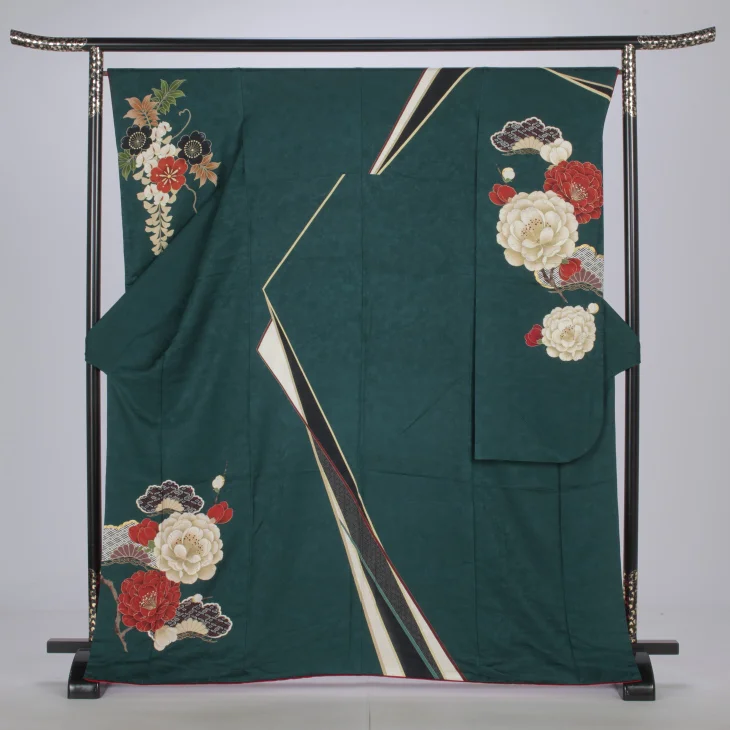 f0523187r】【グリーン系】振袖 レンタル フルセット Mサイズ 【状態:S