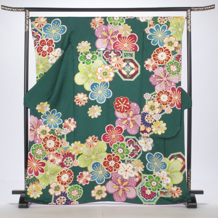 f0523394r】【グリーン系】振袖 レンタル フルセット Mサイズ 【状態:S