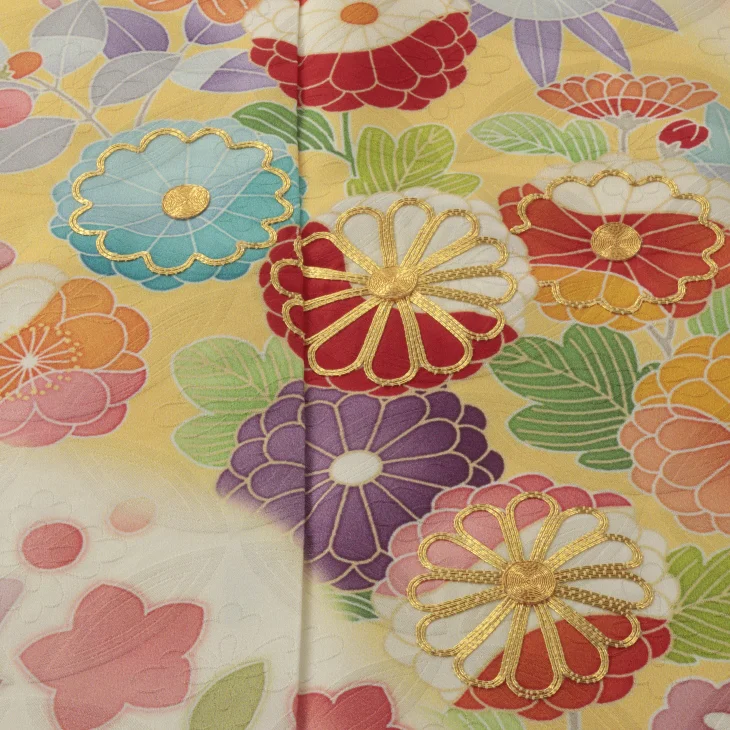 人気色無地！肌色薄オレンジコーラルピンク振袖8点セットフルセットくすみCP19 振袖(オレンジ系地・ピンクの小花)｜着物レンタルあき (来店着付け無料