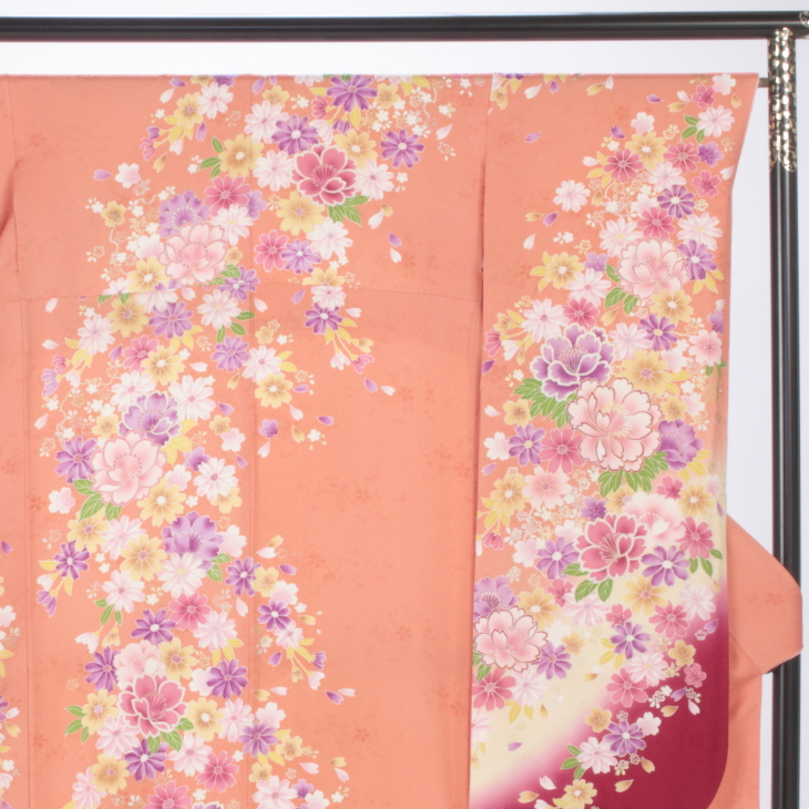 振袖フルセット　オレンジ　美品　正絹　紅型 振袖フルセット 振袖セット 振袖 M〜Lサイズ オレンジ×レトロ