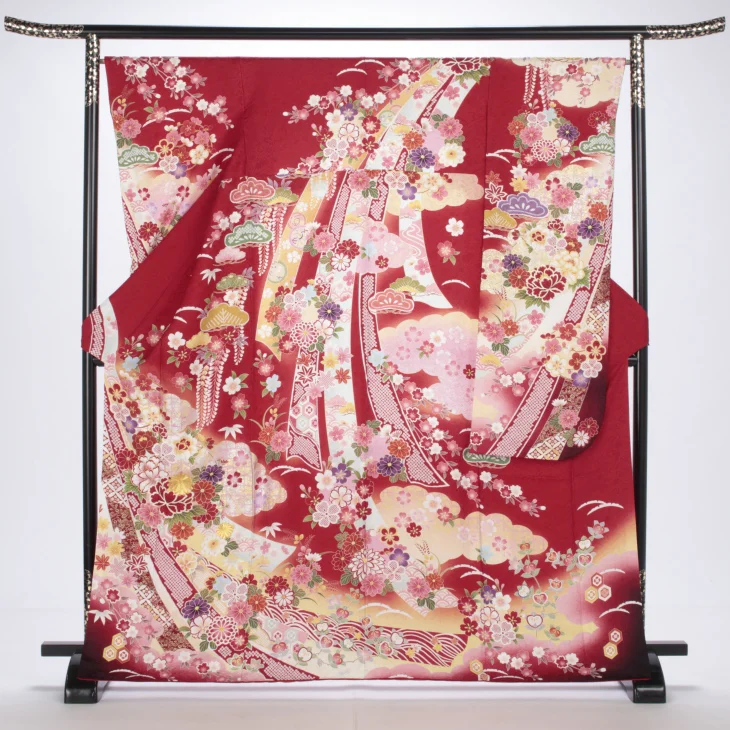 f0715143】【赤・ワイン系】振袖 販売 フルセット Mサイズ 【中古