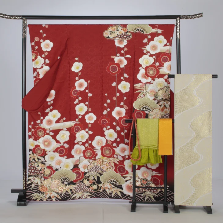 f0725063】【赤・ワイン系】振袖 販売 フルセット Mサイズ 【中古