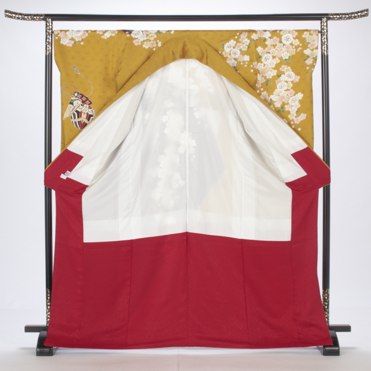 f0424099】【からし・黄系】振袖 販売 フルセット Mサイズ