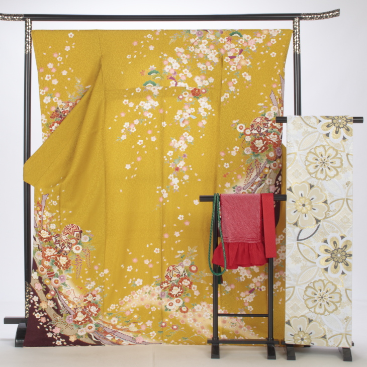 f0524462r】【からし・黄系】振袖 レンタル フルセット Lサイズ
